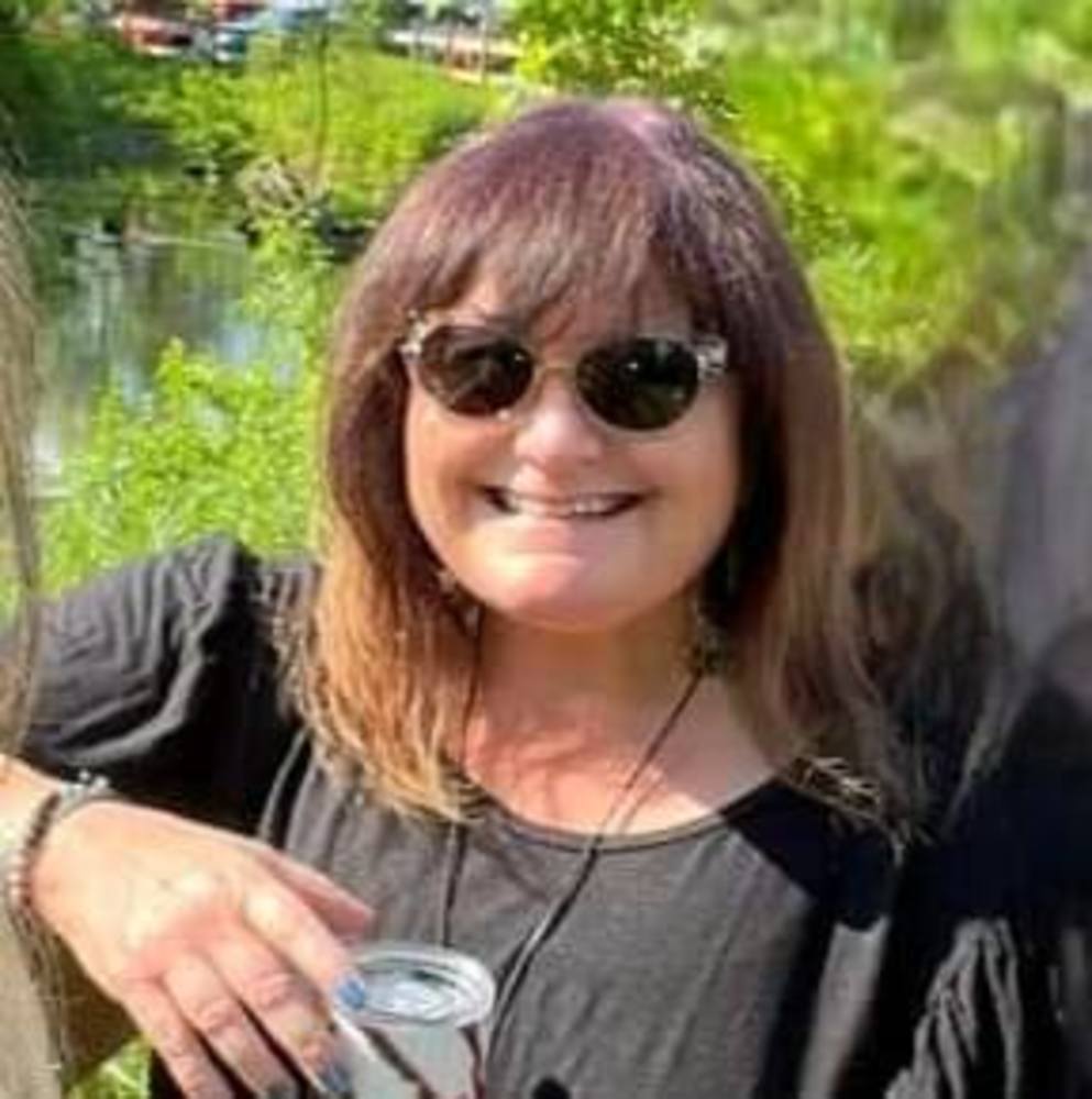 Meet your Posher, Linda